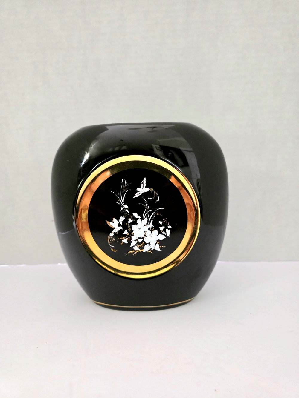 Vintage Art of Chokin Black Porcelain Vase, 24K Gold Trim Hummingbird and Floral